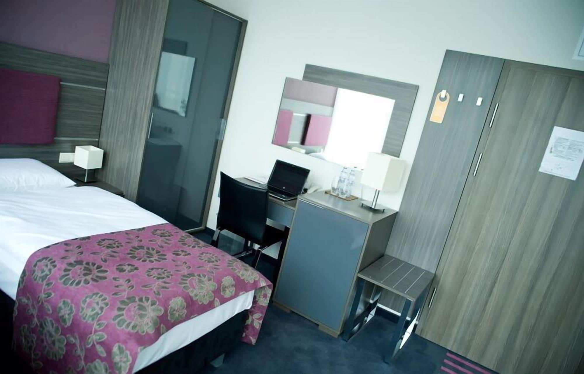 Hotel Centrum Business Krakkó Kültér fotó