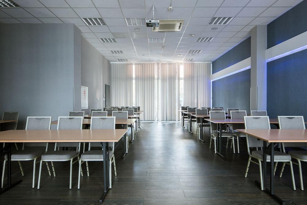 Hotel Centrum Business Krakkó Kültér fotó